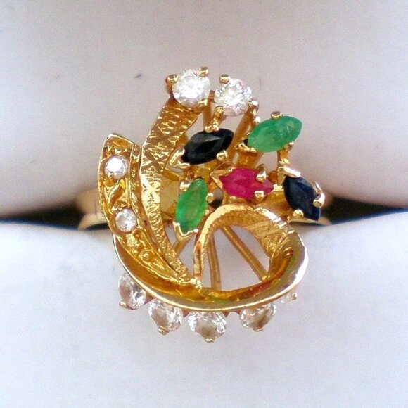 Vintage Solid 14K Yellow Gold Multi Gem Ruby Sapphire Emerald CZ Cluster Ring
